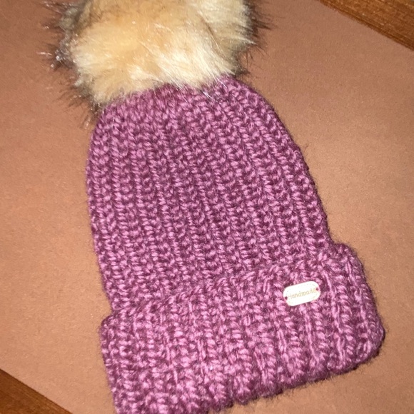 Handmade hat - Picture 2 of 4